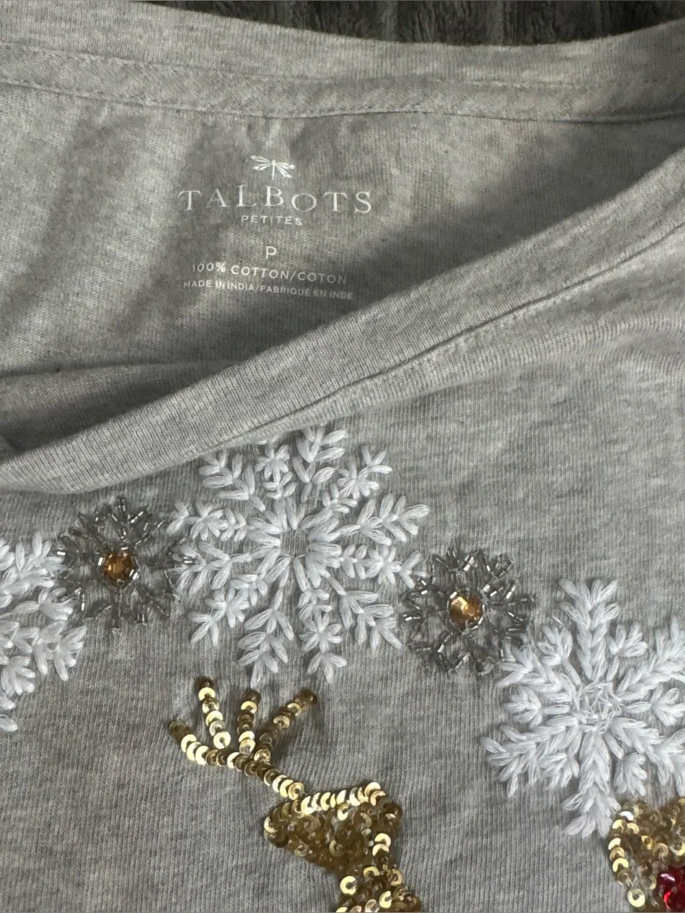 2/$20 Talbots S Gray Sequin Reindeer Snowflake Long Sleeve Shirt Tee Top (B8) - Picture 3 of 4